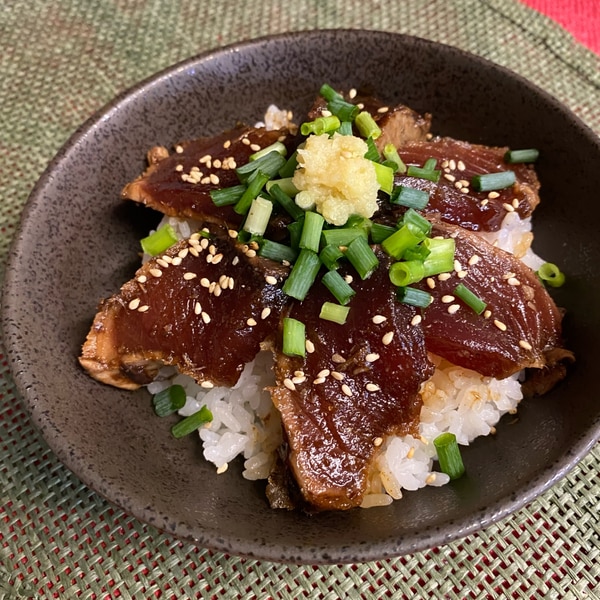 ごまたっぷり 鯛の漬け丼