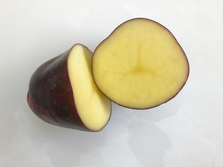 ホクホク美味しい♪真っ赤なじゃがいも - 産直八百屋yaotomi OFFICIAL BLOG