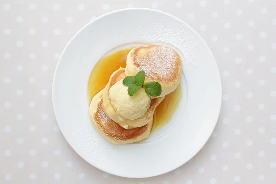 ❤︎🥞年300食巡るパンケーキ依存症😻!,, 📍渋谷roastedcoffee@roasted_coffeelaboratory , 🍵 Seasonal pancake, 抹茶ビスケットホットケーキ¥1188 込 ,, スコーンのようなずっしり生地2段。,