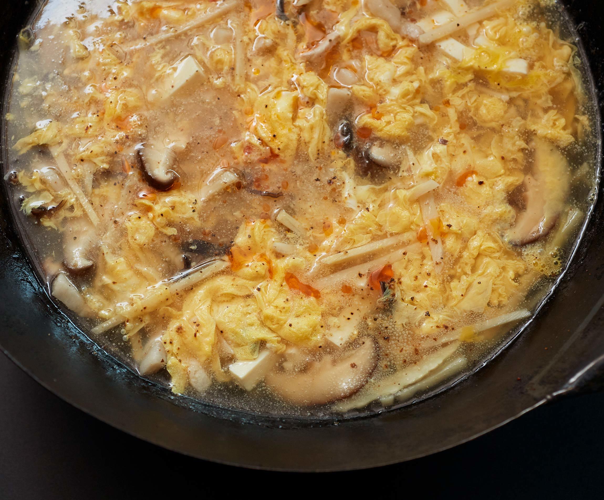 簡単ラーメン『酸辣湯麺』作り方。 ラーメン自作おうち麺レシピ飯テロスーラータン麺- YouTube