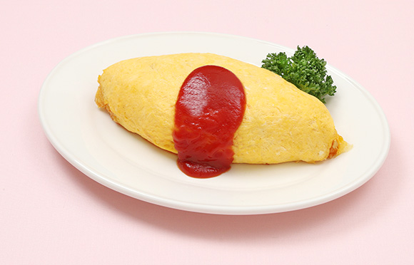 冷凍チキンライスで簡単オムライス♪