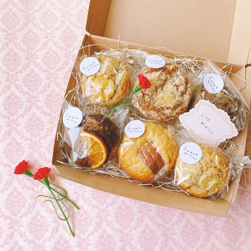 お祝いのプレゼントやプチギフトにおすすめ！手作りお菓子ブーケ＆サプライズお菓子ボックスの作り方ママオアシス＜MamaOasis＞