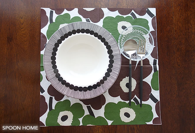 ペーパーナプキン お皿に敷くTikTok