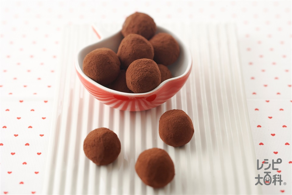 簡単!かわいい♪ ハートのアーモンドチョコレート