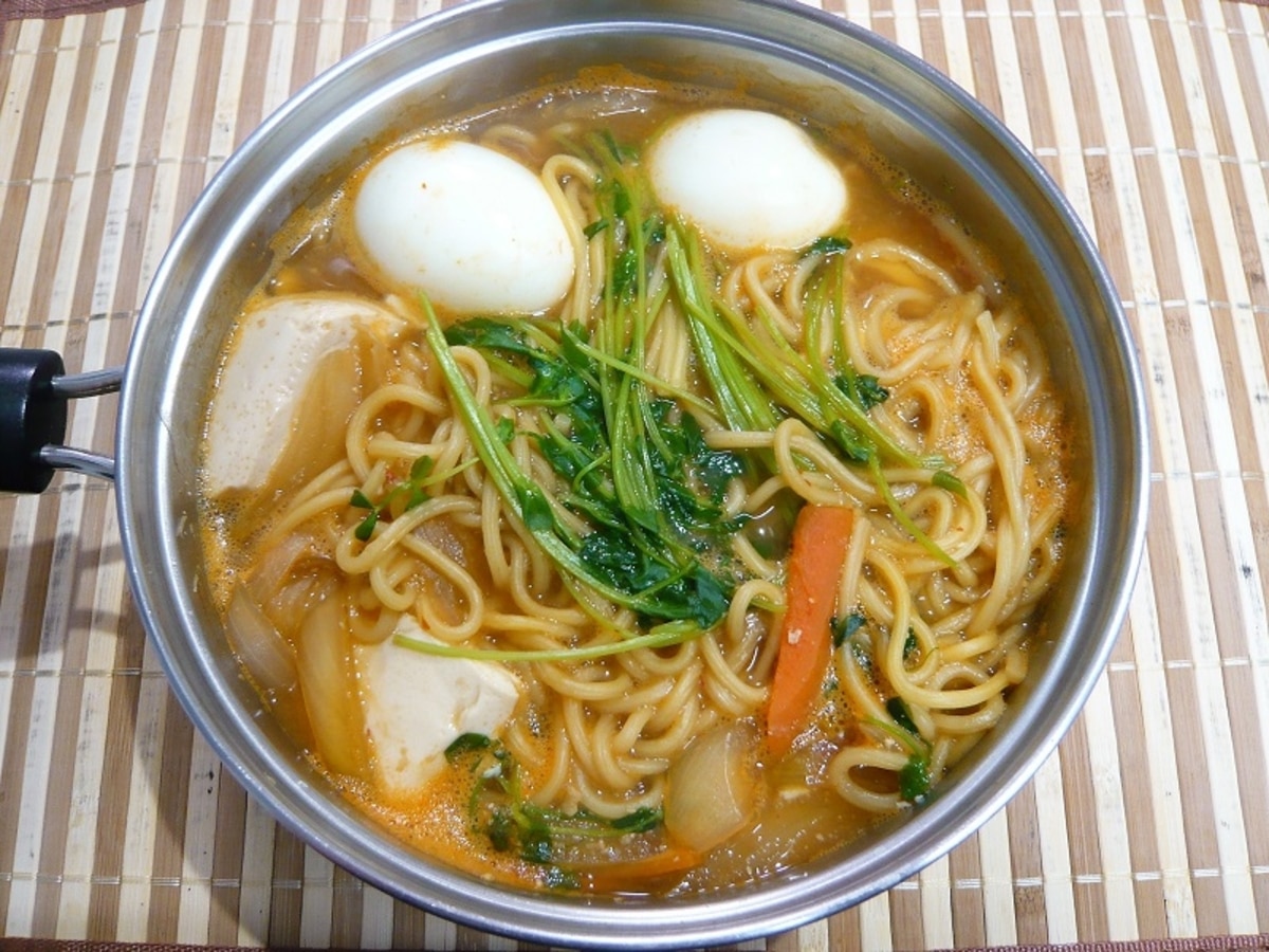 ラーメンに合うおかず・副菜特集。手抜きしたい時におすすめの簡単献立レシピをご紹介folk