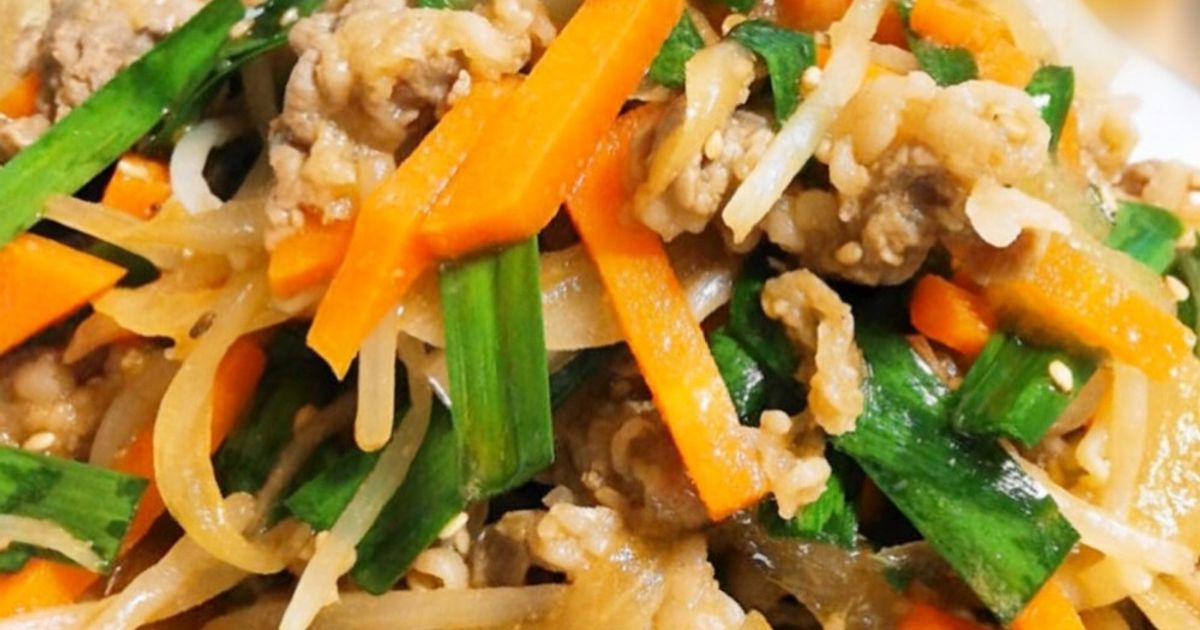 ☆プルコギ☆ 👑殿堂入りレシピ👑 📄つくれぽ3900件超 もうすぐ4000件🥰 🆔レシピID: 1427130👩🏻‍🍳今日ご紹介するのは殿堂入りレシピで つくれぽ3900件超えの ☆プルコギ☆ 前日からつけておいても大丈夫。 ご飯が進む濃いめの味付け。皆さん、たくさんの美味しそうな