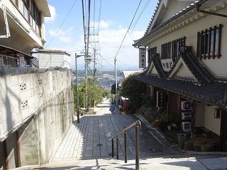 営業中の天空遊郭は雰囲気抜群の別天地【生駒新地】