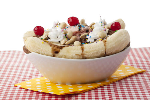 フルーツの盛り付け方のコツ！わかりやすいフルーツカット動画も