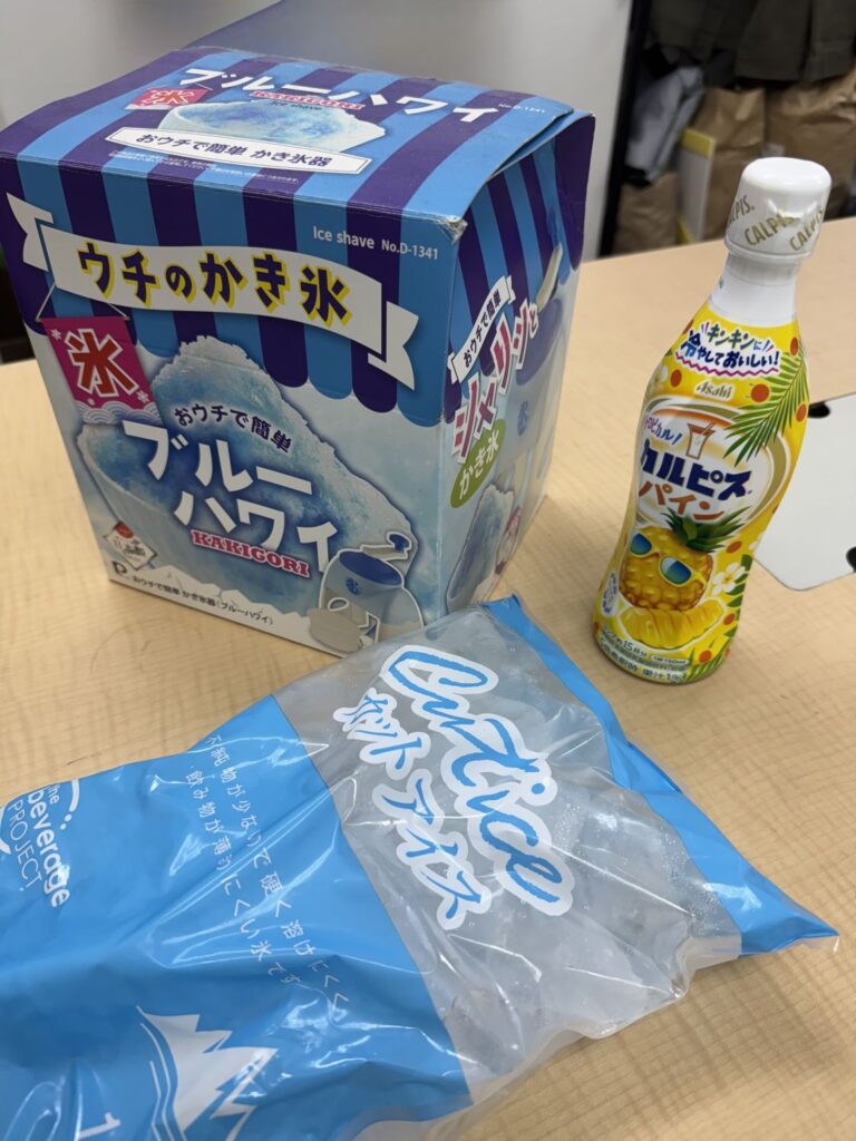 アイスモンスター「カルピス」かき氷に桃やマンゴーをトッピングした限定メニュー - E・レシピ 1 2ページ