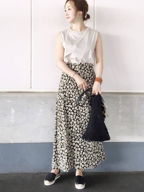 50代のホテルランチコーデ5選 きちんと感のあるコーディネートで大人女性らしい上品な雰囲気に！ Web eclat ｄメニューニュース NTTドコモ