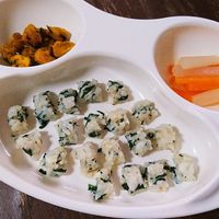 まさかの5分以内！ おにぎりが大量生産できる裏技♡ 行楽シーズンやふだんのお弁当にもお役立ち！ 3ページ目暮らしニスタ