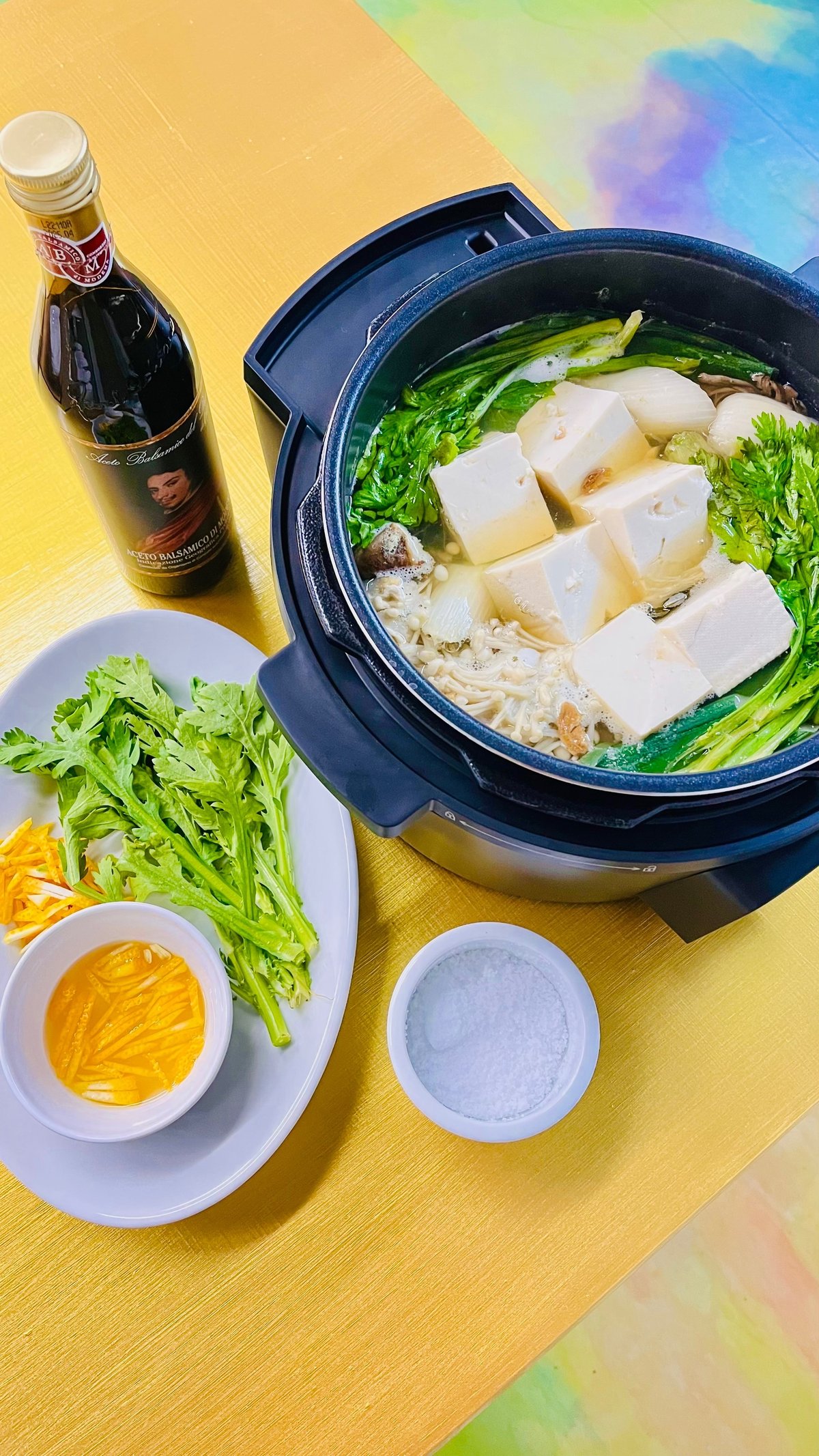 クリーミーなごま味噌豆乳スープがクセになる絶品「湯豆腐」レシピ！まいにち湯豆腐ダイヤモンド・オンライン