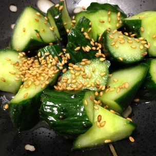 きゅうりとうなぎのスタミナ炒め