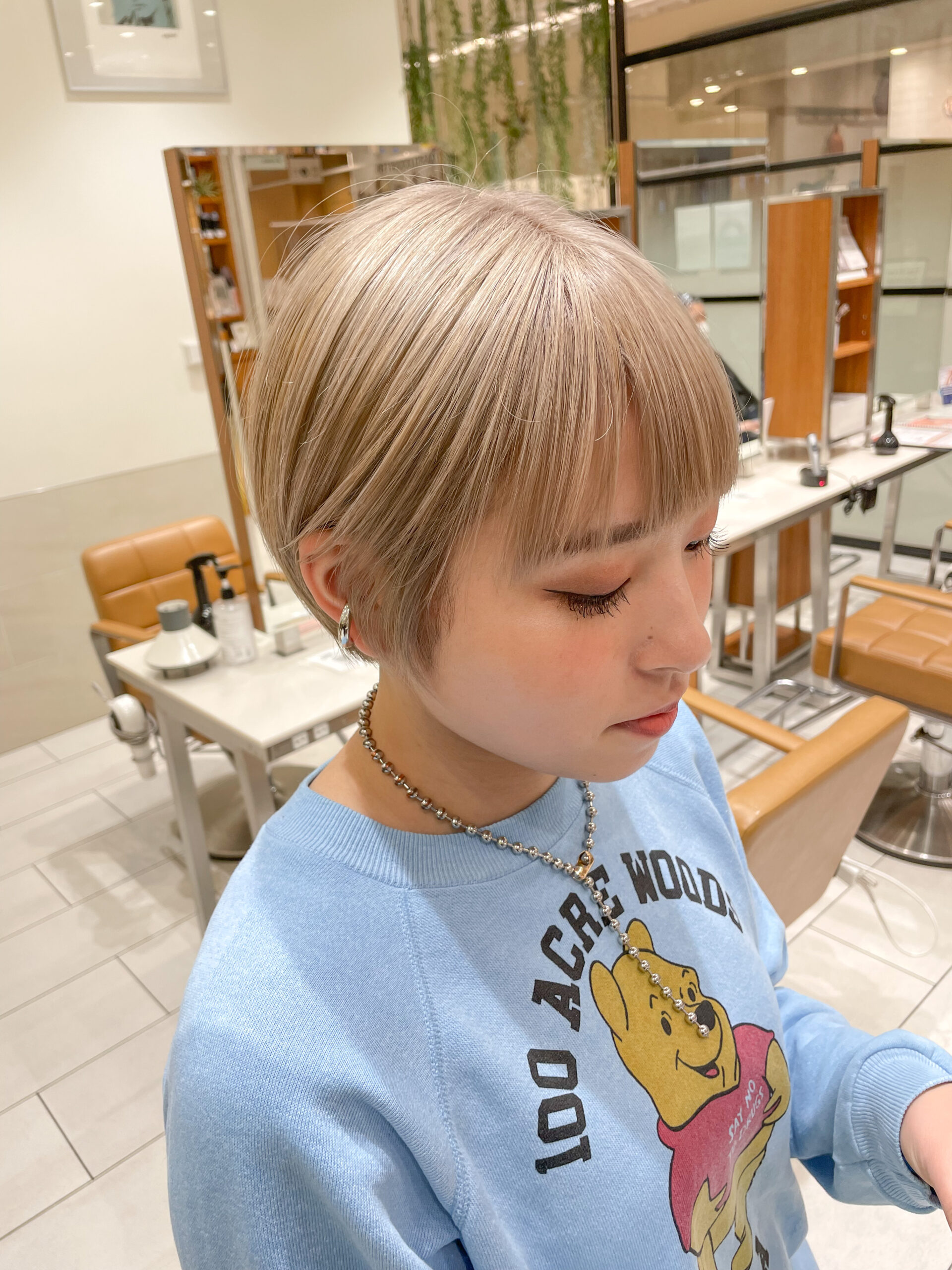 髪色図鑑 ホワイトミルクティーベージュってどんな髪色？厳選ヘアカタログ26選を紹介