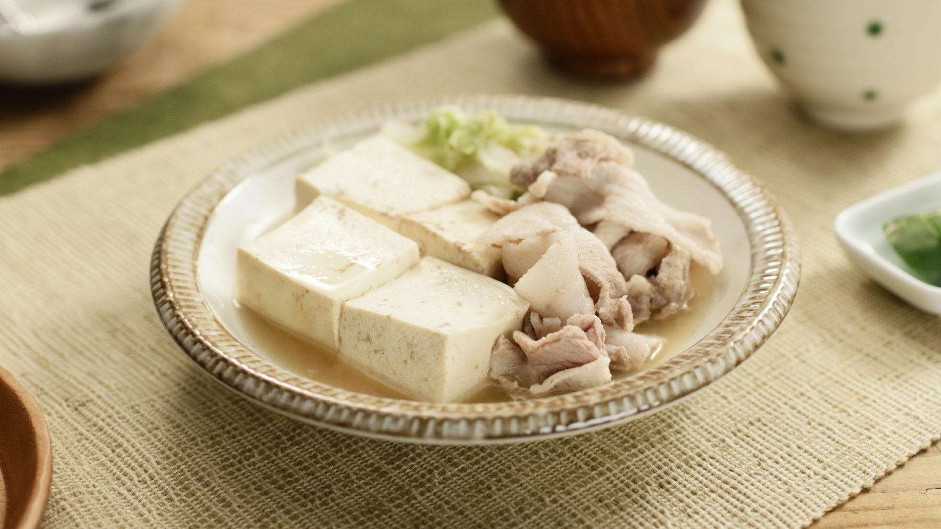 低糖質レシピ 糖質オフめんつゆ＆ラカントのお手軽低糖質肉豆腐 - KOMZAP