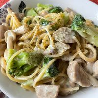 ワンパンで!ほうれん草とベーコンのクリームパスタ