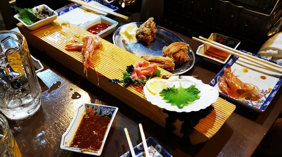 小山魚介センター 勝丸水産 - 浜の水産会社直営居酒屋