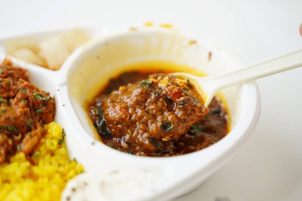 テイクアウト可能！！スパイスカレー専門店 カレーのともだち32調