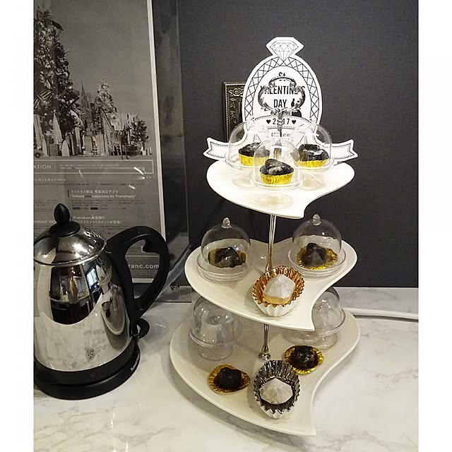 イギリスのおしゃれディスプレイ埼玉県越谷 フランス菓子教室 Bontemps パリで修行したパティシエによる本格フランス菓子教室