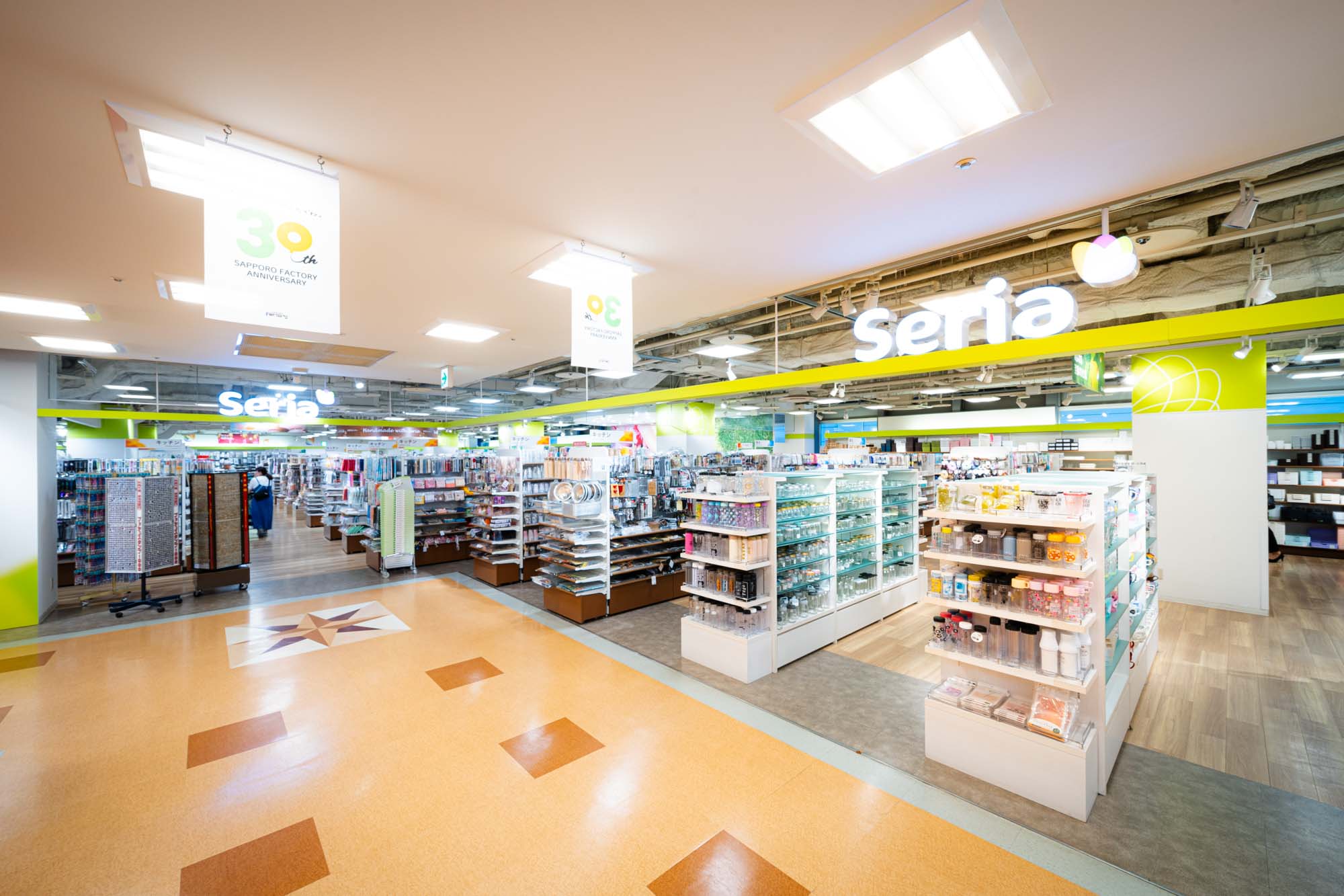 全商品１００円を貫く『セリア』が今注力するのは「ミニチュア商品」！コスト削減・データ分析 売り上げ業界２位の裏側を取材「まだまだアイデア次第で作れる」特集MBSニュース