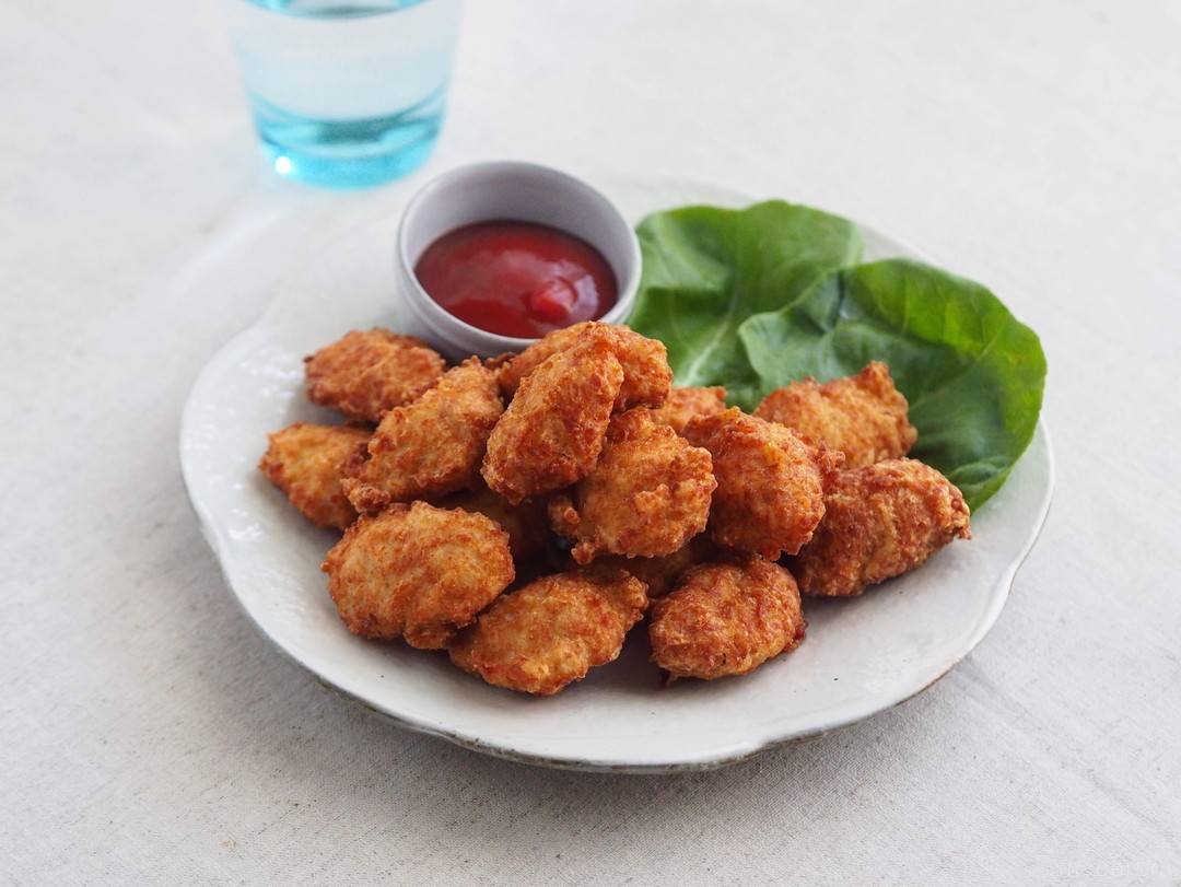 むね肉 de ふわふわヘルシーチキンナゲット揚げない
