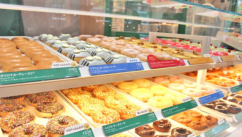 クリスピー・クリーム・ドーナツ 東京国際フォーラム店』オープン!新しい楽しさと美味しさをギュッと凝縮! 国内最大のフラッグシップショップ誕生美味ごはん