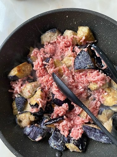 冷凍揚げナスと豚肉の甘酢丼 冷蔵庫整理メシお料理ヲタクのゆるメシ