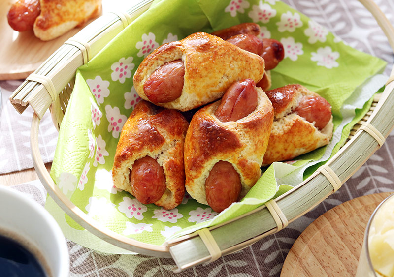 マヨネーズとチーズがトロ～リ♪ホットケーキ