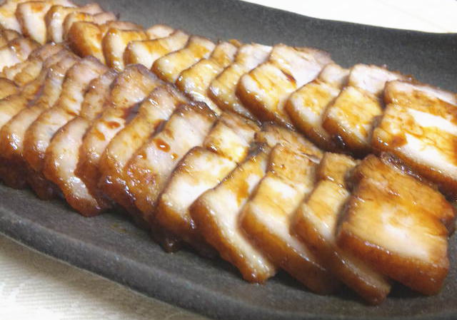 炊飯器で炊くだけ ガチガチの冷凍肉から作れる！自宅で作ったと思えないチャーシュ