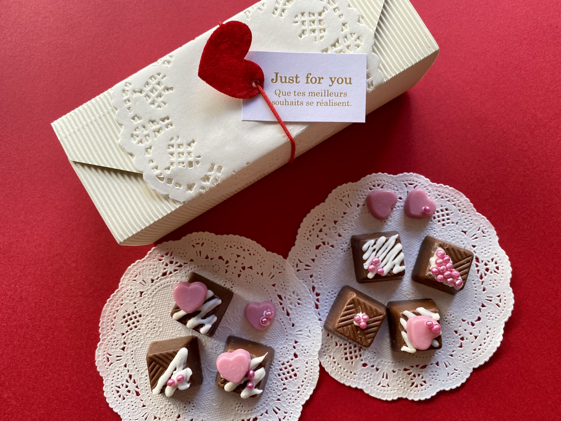 食べ物・お菓子 板チョコレートのかわいいフリーイラストフタバのフリーイラスト