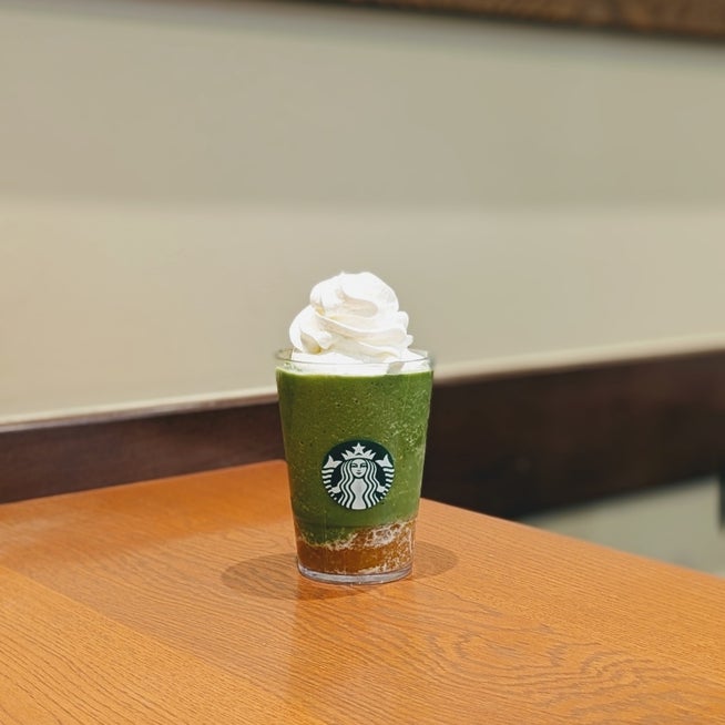 大行列が止まらない！！＞ スタバ 大人気「メロンフラペチーノ」の『絶品カスタム』 -ftn