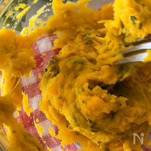 北海道チーズinいももち・かぼちゃもち食べ比べセット 各1箱 計12個 - 北海道札幌市ふるさとチョイス - ふるさと納税サイト