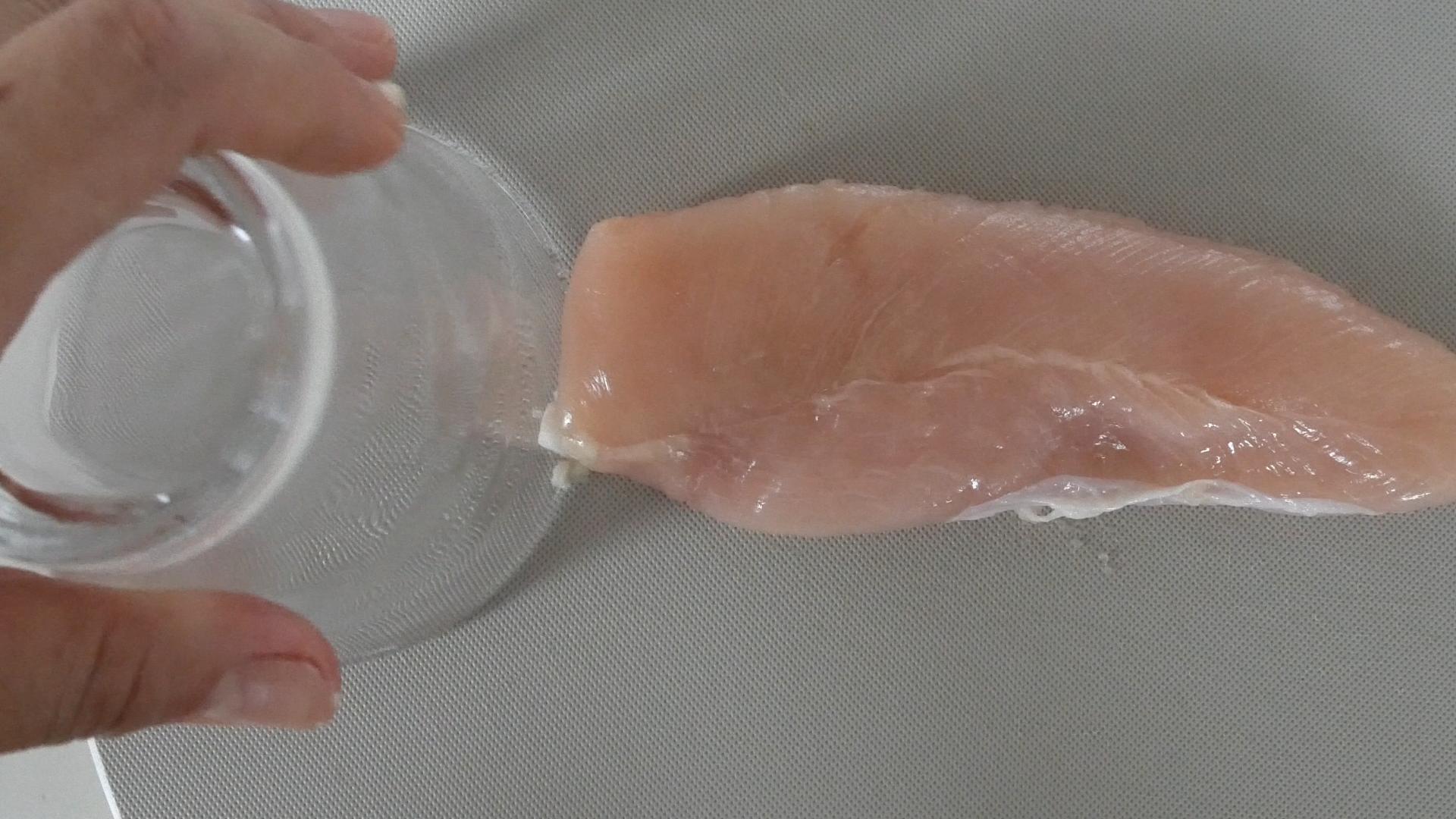 超簡単✿完璧にささみの筋を取る方法