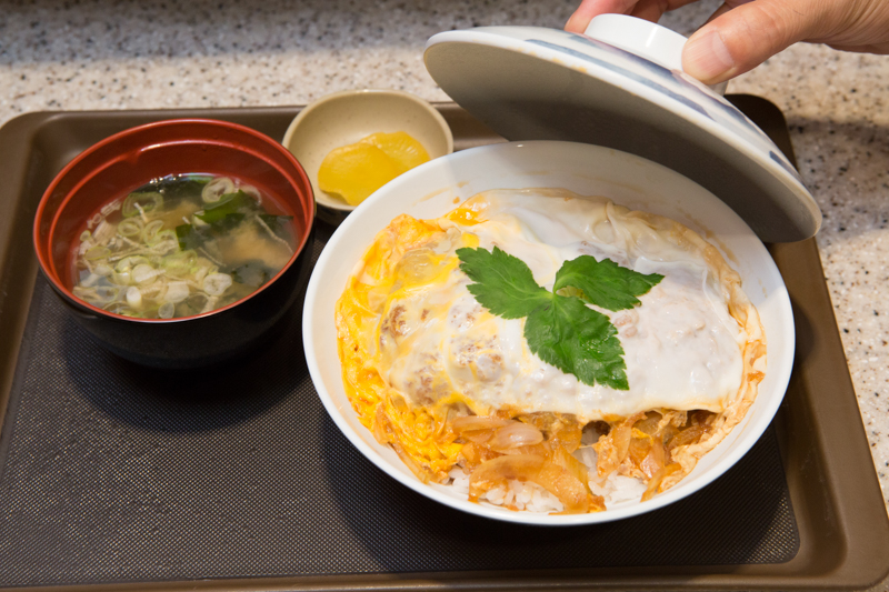 蕎麦屋のカツ丼はなぜ旨い? 東京の名店5軒を喰らうグルメ情報誌「おとなの週末Web」