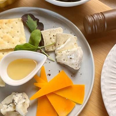 原価ビストロチーズプラス京橋のご予約 京橋 居酒屋- Retty レッティ