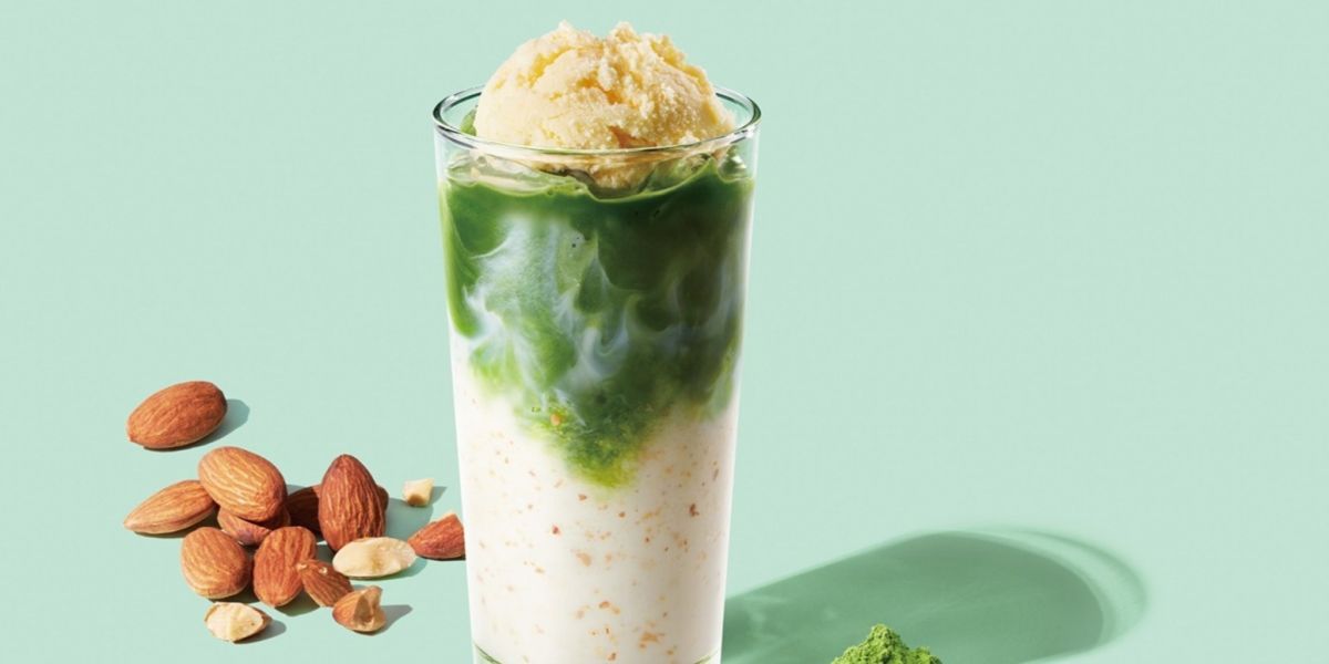 Shinのスタバカスタム.キャラメルフラペチーノ カスタム内容 ✓アーモンドミルクに変更+55円 ✓エクストラソース ✓ホワイトモカシロップに変更  ○こんな味です キャラメルポップコーンの味すぎて 驚きました キャラメルソースを多くすることで 濃いめ