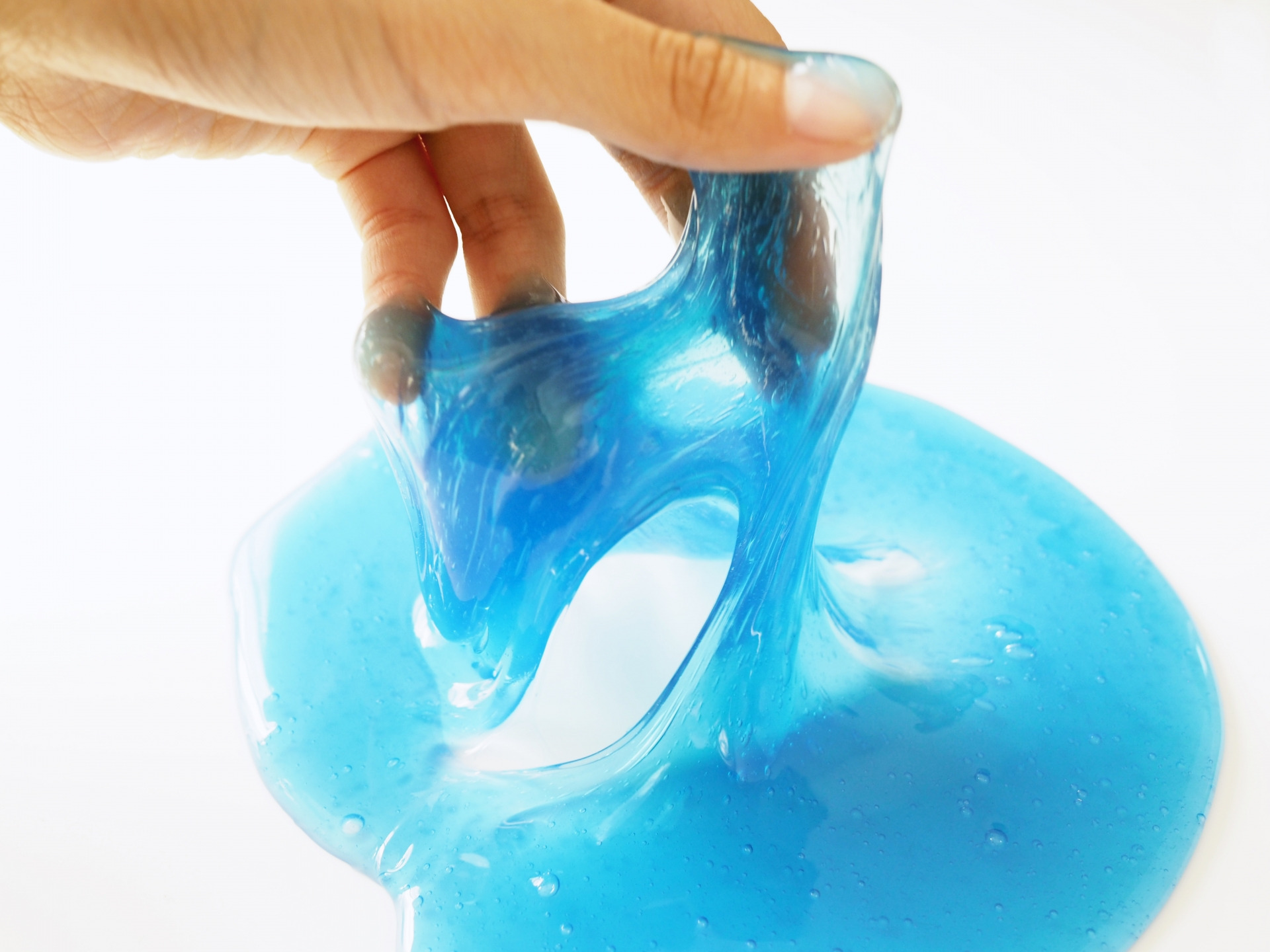 ふわふわスライムの作り方！材料4つでもちもちスライムを簡単手作り工作・自由研究All About