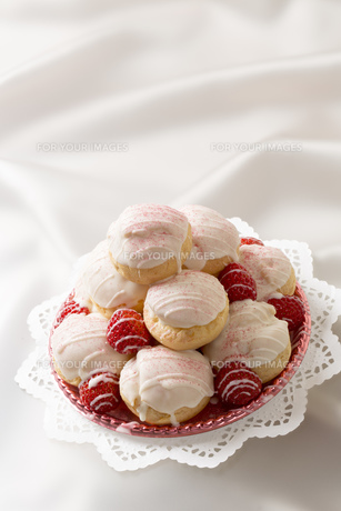 12 件の「デコ・シュークリーム」や「シュークリーム」のアイデアを見つけましょうおやつ、スイーツ、お菓子 など