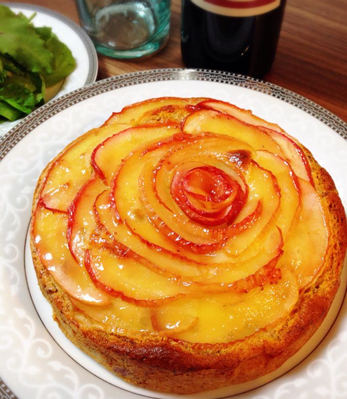 まるでバラの花びら！アップルケーキと梨のケーキデレクタスイーツのおいしいキッチン