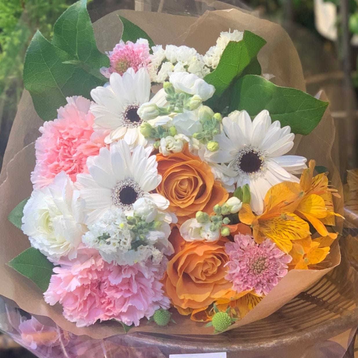 花束 ラッピング付き パステルピンク＆ホワイトお祝い・お供えの花通販ギフトは送料無料の お花の窓口 へ