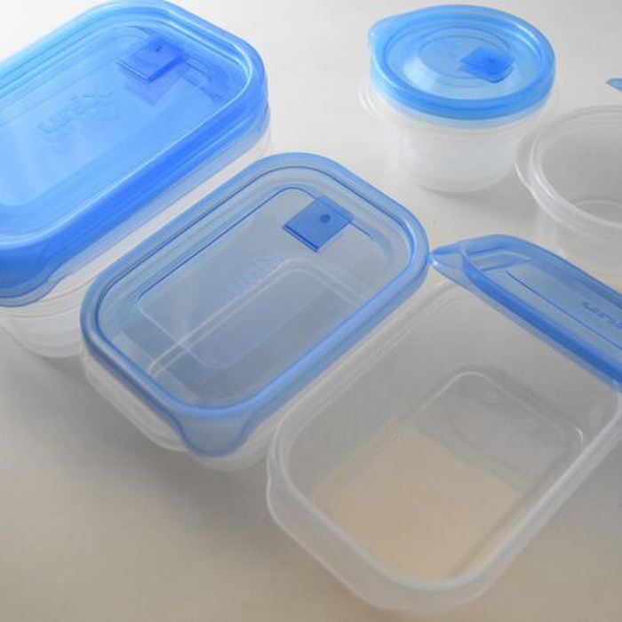 蓋をしたままレンジで使えるフードコンテナ無印良品