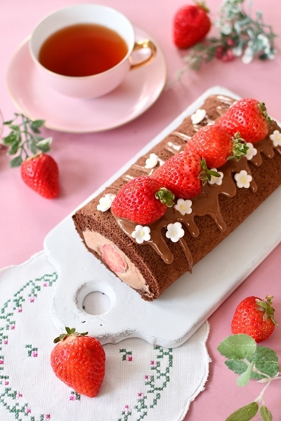 基本からアレンジまで！思わずつくりたくなる「バレンタイン ロールケーキ」のレシピ集クックパッド