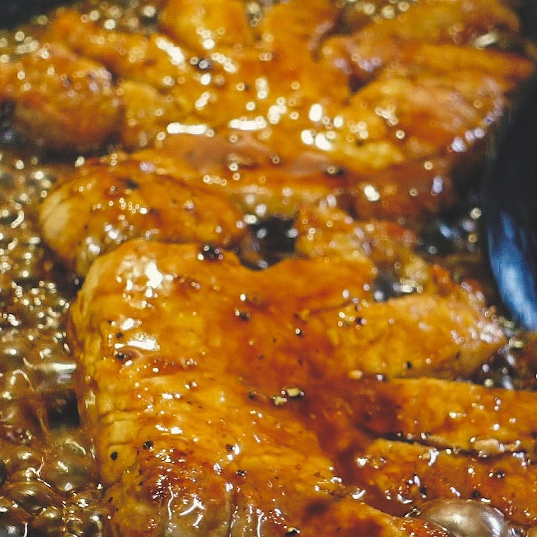 レシピ 簡単最強！超本格の四日市トンテキ│キンクマ主夫の食卓