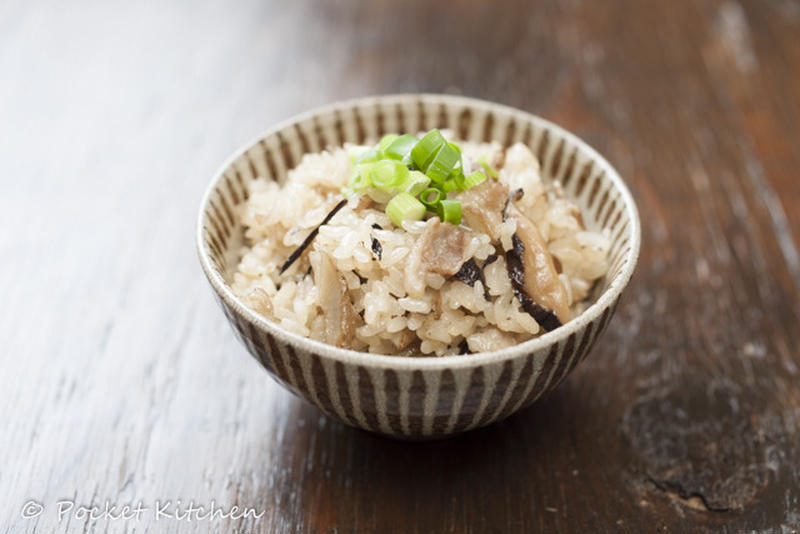 ジューシー 沖縄風炊き込みごはん- 味生庵