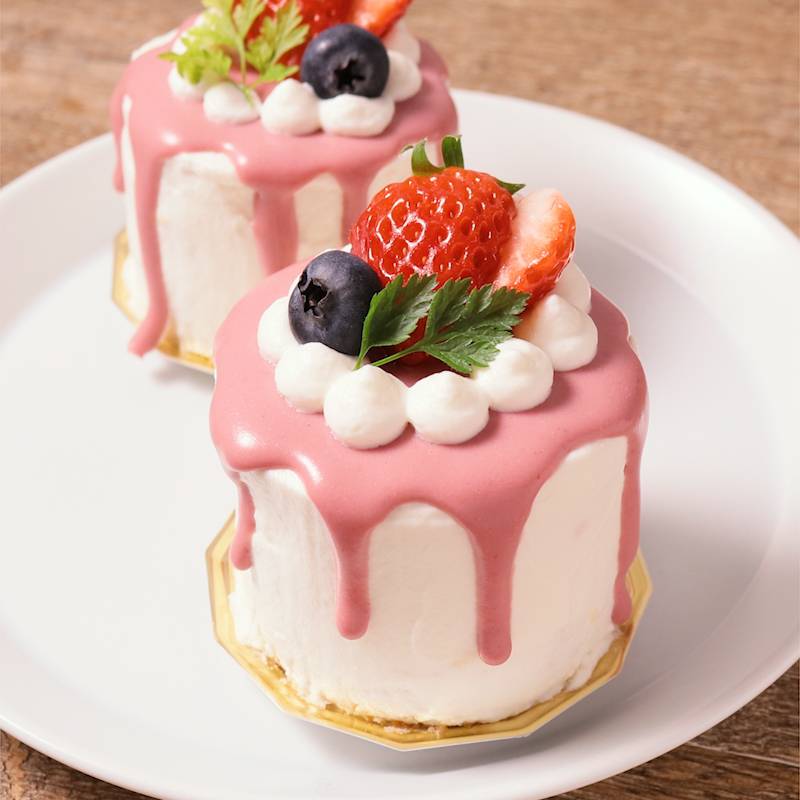 市販のマフィンで作るカラフルカップケーキ