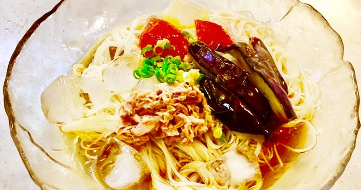 楠さん家の 揚げ茄子とツナのピリ辛そうめん
