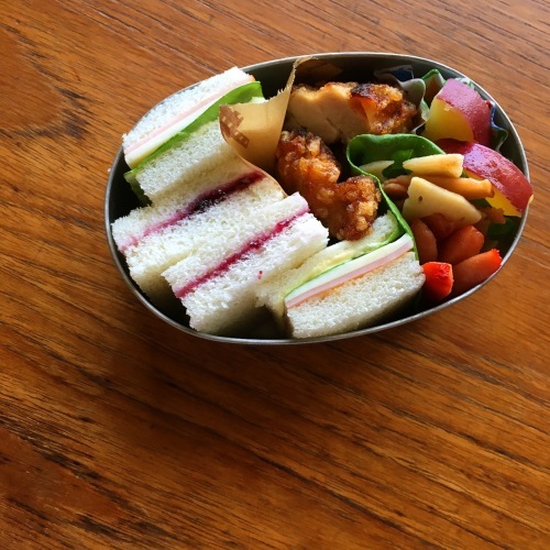 2020 3 17 兄弟おべんとうメモ。くるくるサンドイッチ弁当