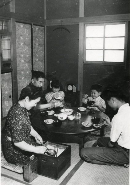 02 100年前の食卓篇三菱電機 CME CLUB MITSUBISHI ELECTRIC