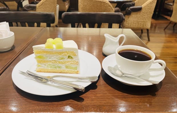 ハーブス@コレド日本橋でメロンケーキ♡2024 ジェフグルメカードやっぱり株主優待が好き