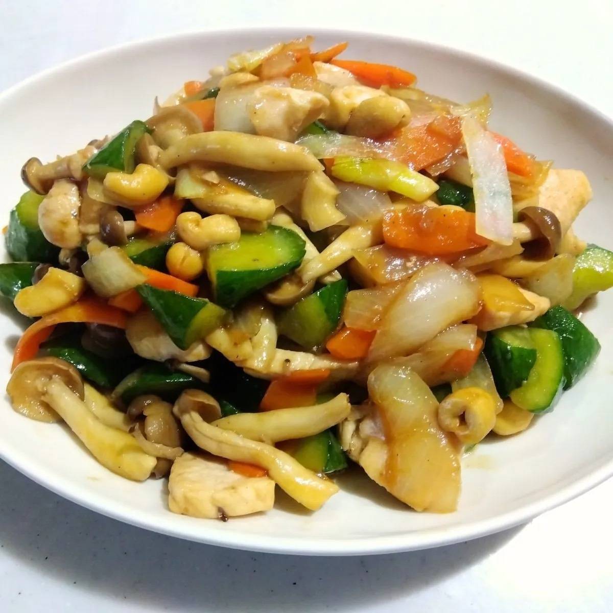 きゅうり大量消費 材料二つだけ塩・胡椒・酢で味決まる きゅうりのガーリック炒め 中華基本のき Stir fried Cucumber withGarlic Flavor